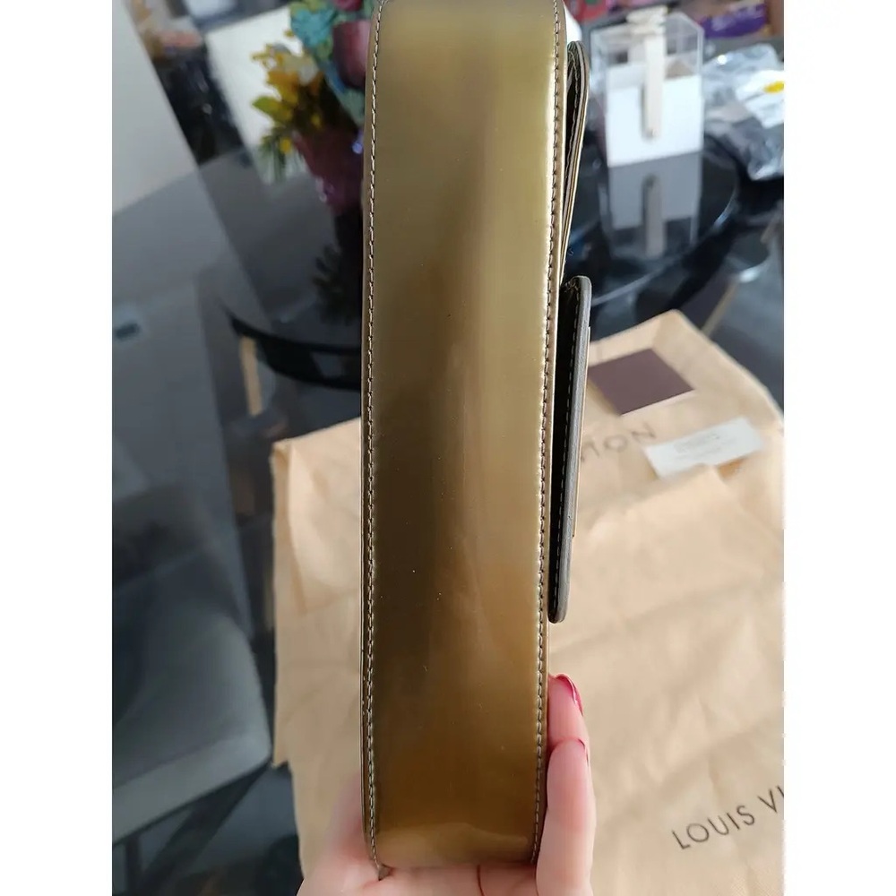 Louis Vuitton Shiny Gold Patent Logo Clutch - Picture 3 of 7